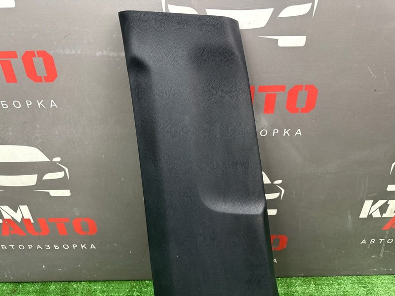 Обшивка стойки нижняя Kia Rio 4 2021 FB