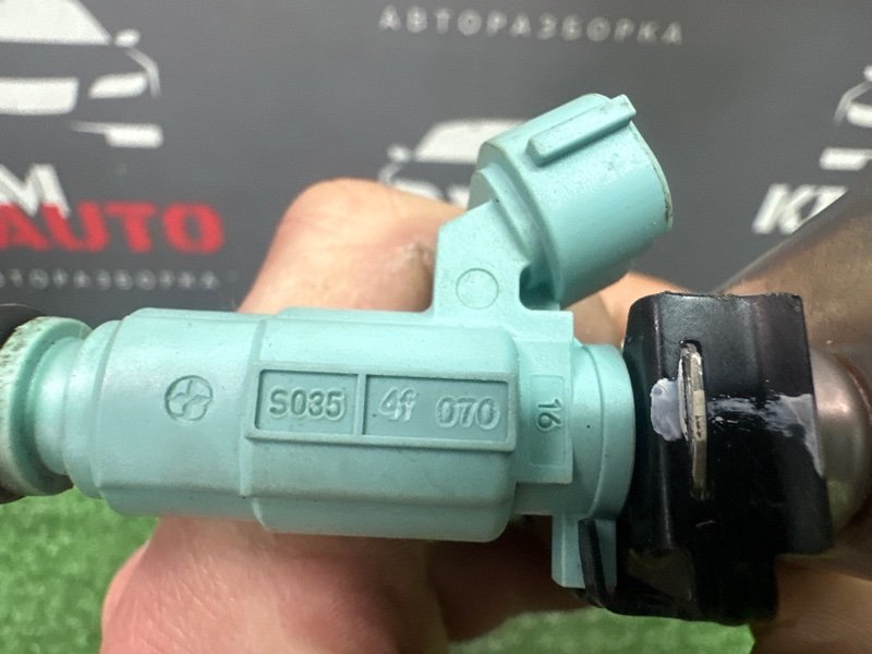 Рейка топливная с форсунками Kia Rio 4 2021 FB