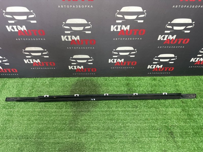 Уплотнитель стекла наружный (Бархотка) Kia Rio 4 2021 FB