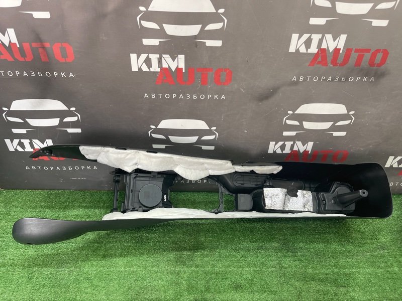 Консоль между сидений Kia Rio 3 HB 2014 HB