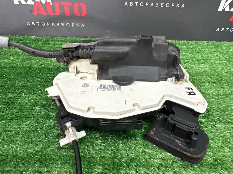 Замок двери Skoda Octavia 2014 A7