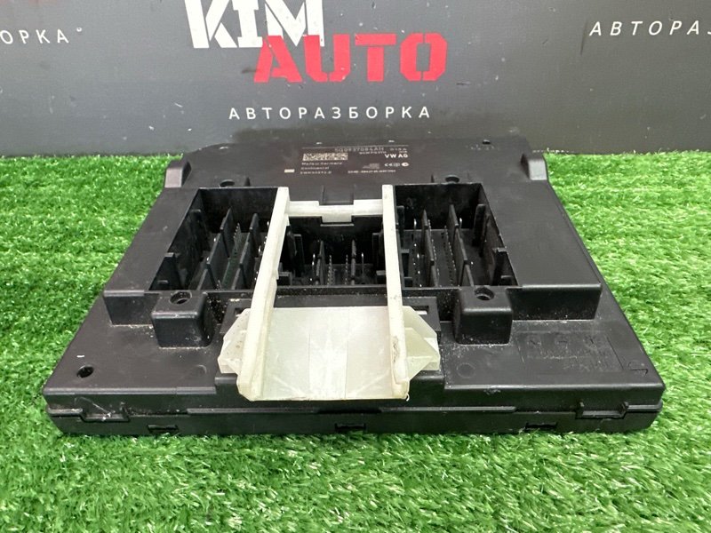 Блок комфорта(BCM) Skoda Octavia 2014 A7