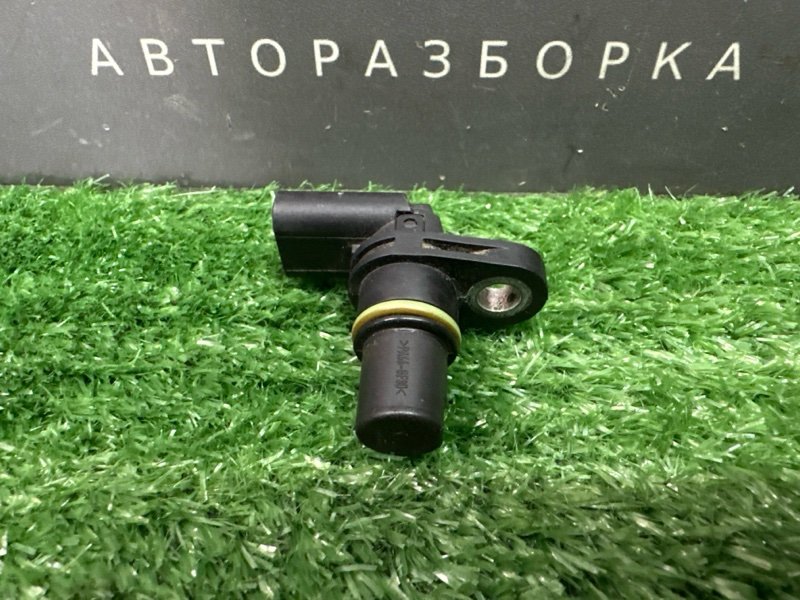 Датчик положения распредвала Skoda Octavia 2014 A7