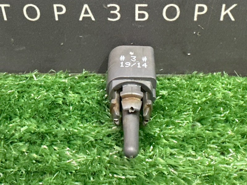 Датчик наружной температуры Skoda Octavia 2014 A7