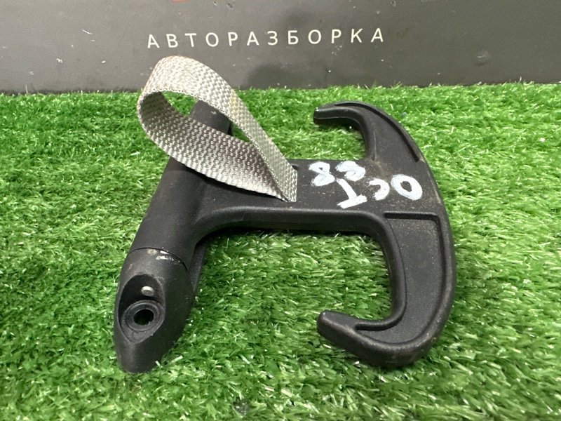 Крючок багажника Skoda Octavia 2014 A7