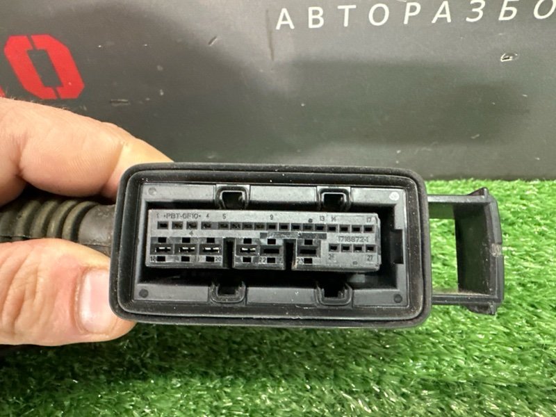 Проводка двери Skoda Octavia 2014 A7