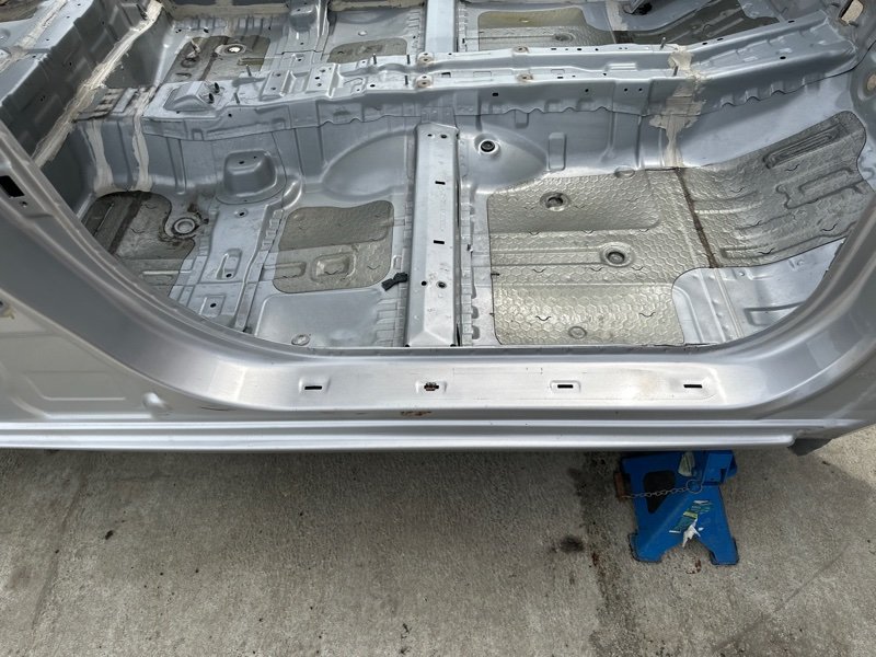 Порог со стойкой Kia Ceed 1 2010 ED
