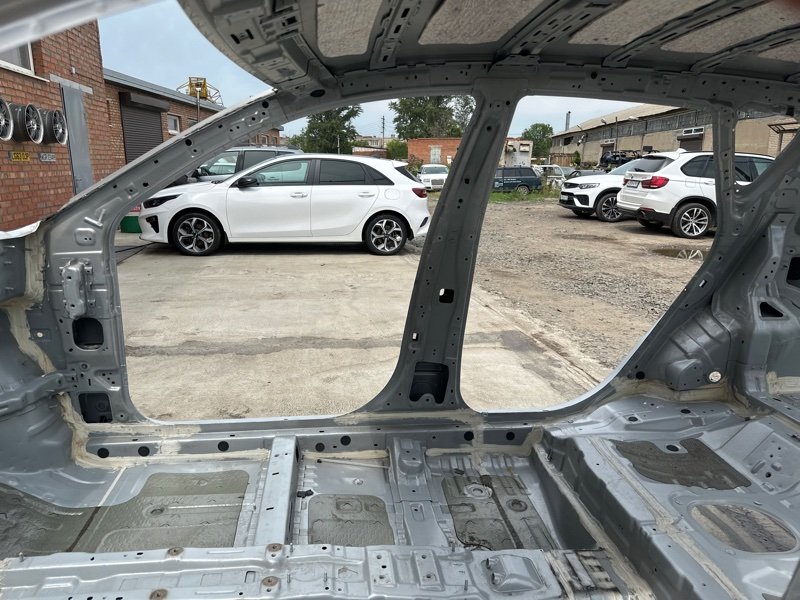 Порог со стойкой Kia Ceed 1 2010 ED