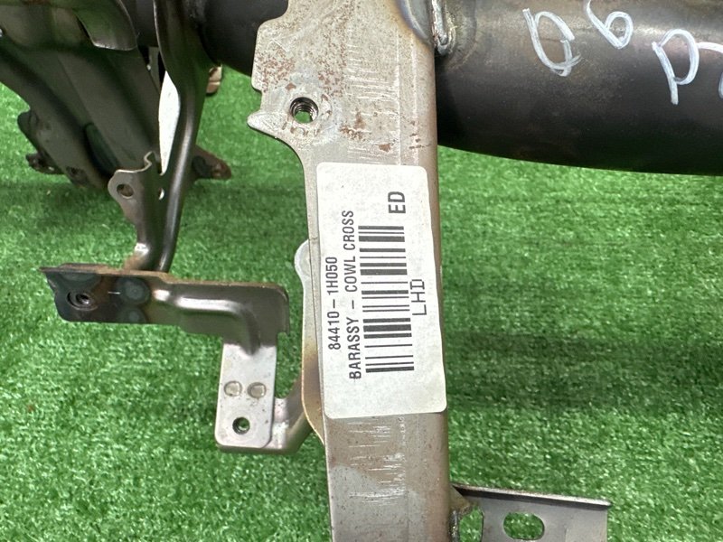 Усилитель торпедо Kia Ceed 1 2010 ED