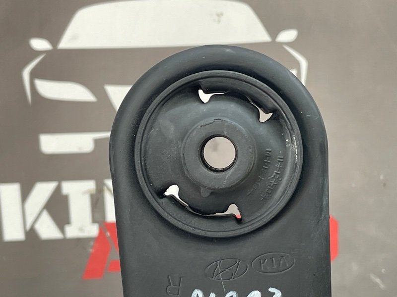 Рычаг подвески Kia Rio 3 HB 2014 HB