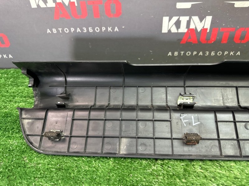 Накладка порога салона Kia Ceed 1 2010 ED
