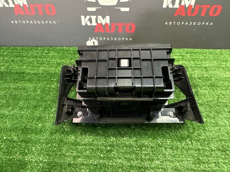 Пепельница с бардачком Kia Ceed 1 2010 ED