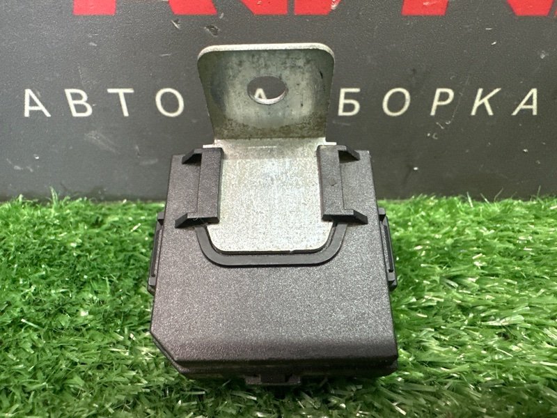 Блок иммобилайзера Kia Ceed 1 2010 ED