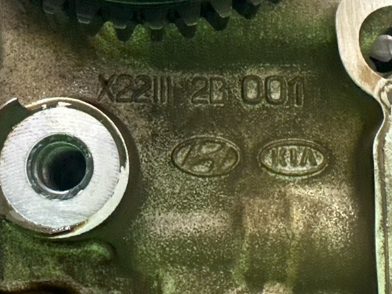 Головка блока цилиндров (ГБЦ) Kia Ceed 1 2010 ED