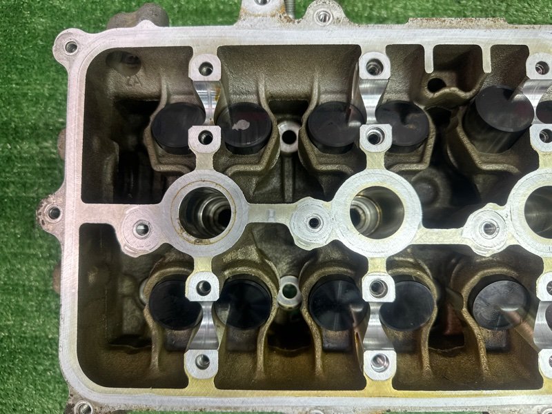 Головка блока цилиндров (ГБЦ) Kia Ceed 1 2010 ED
