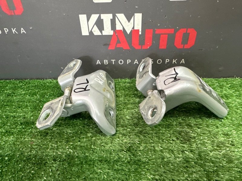 Петли двери Kia Ceed 1 2010 ED