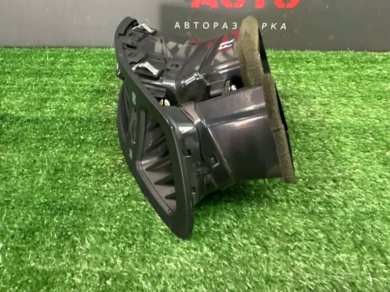 Дефлектор отопителя Kia Ceed 1 2010 ED