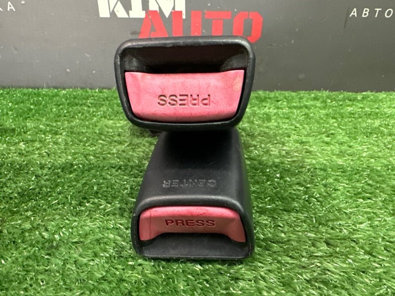 Замок ремня безопасности(двойной) Kia Ceed 1 2010 ED