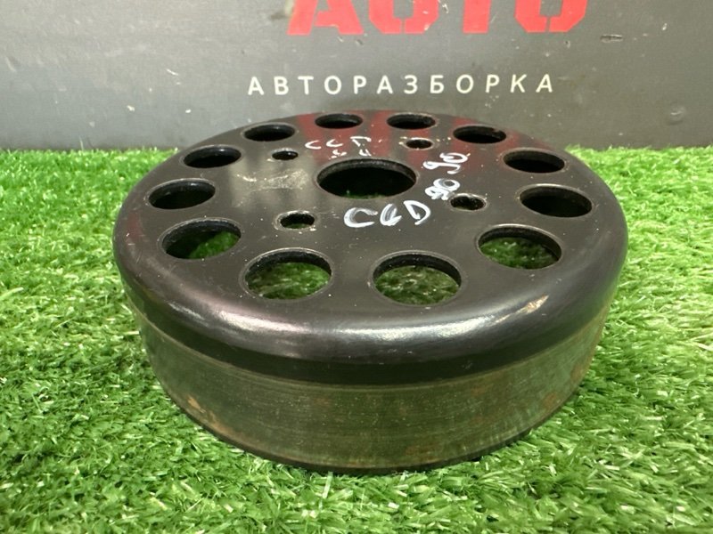 Шкив помпы Kia Ceed 1 2010 ED