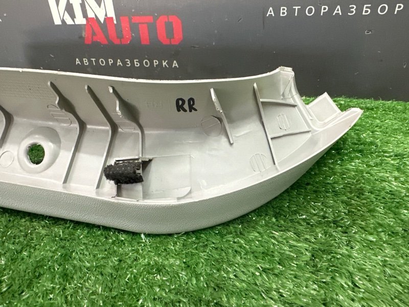 Обшивка крышки багажника Kia Ceed 1 2010 ED