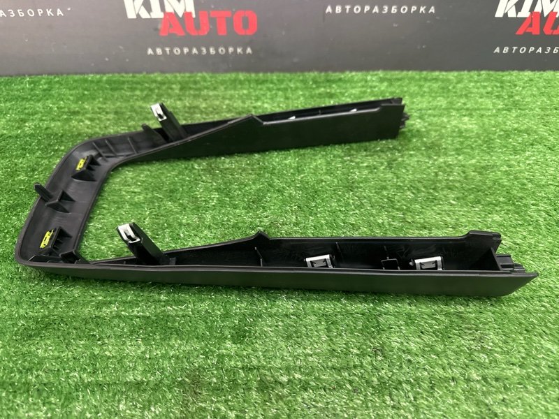 Накладка центральной консоли Kia Ceed 1 2010 ED