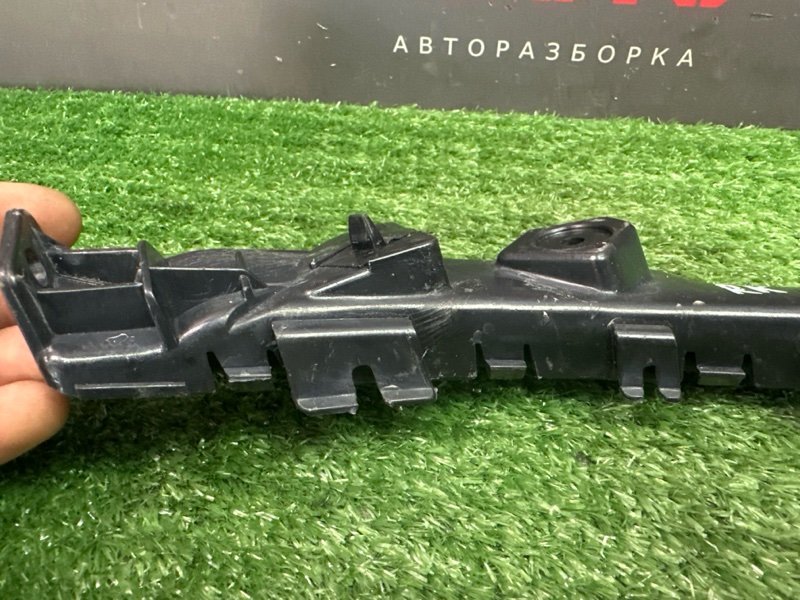 Кронштейн бампера Kia Ceed 1 2010 ED