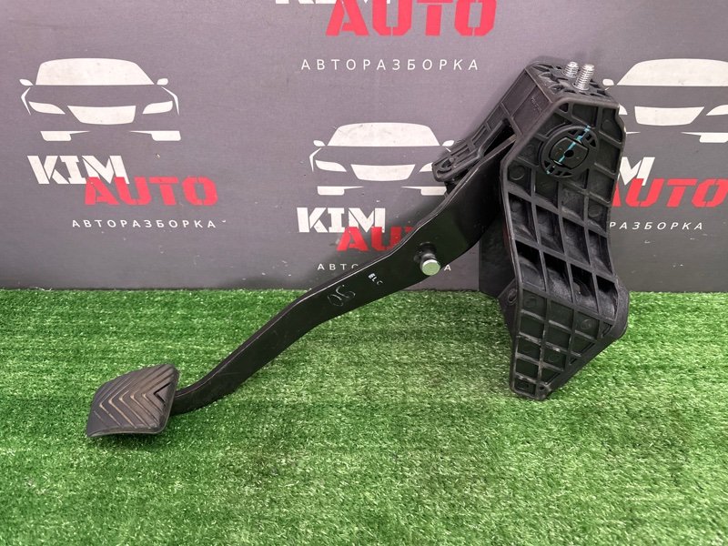 Педаль тормоза Kia Ceed 1 2010 ED