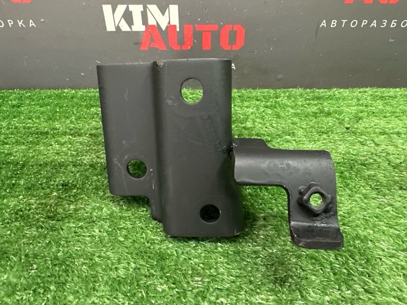 Кронштейн кпп Kia Ceed 1 2010 ED