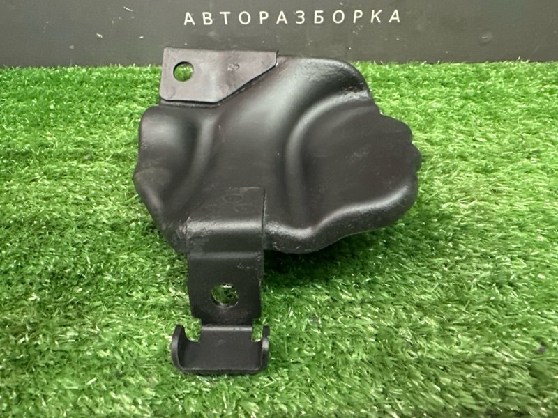 Защитный экран пыльника Шруса Kia Ceed 1 2010 ED