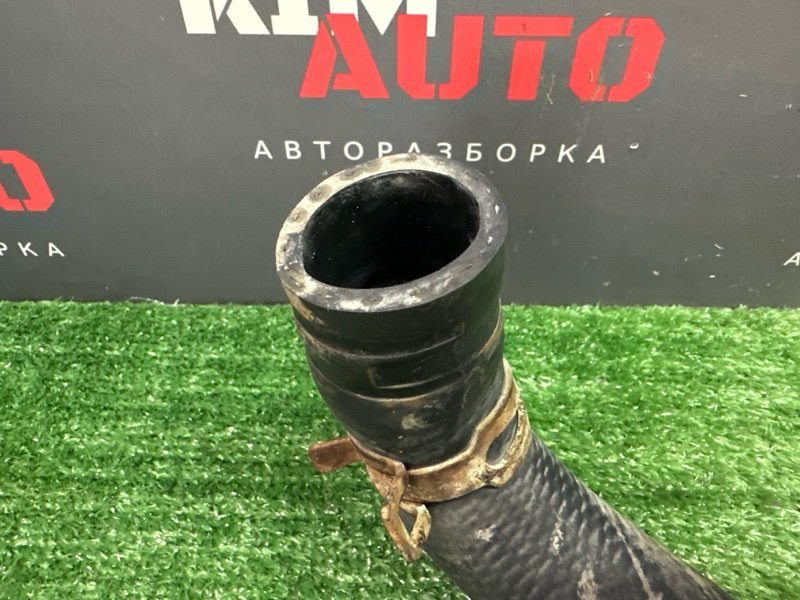 Патрубок радиатора нижний Kia Ceed 1 2010 ED