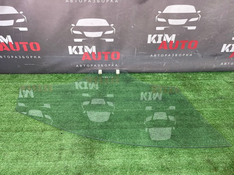Стекло двери Kia Rio 3 HB 2014 HB