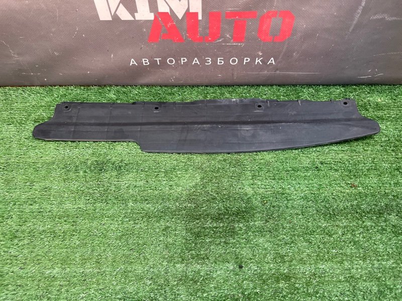 Дефлектор радиатора верхний Kia Rio 3 HB 2014 HB