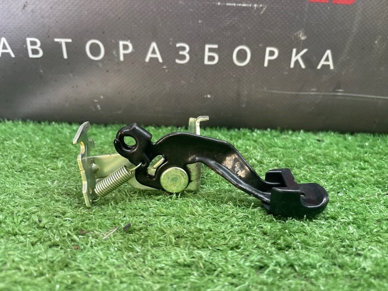 Ручка открывания бензобака Kia Rio 3 HB 2014 HB