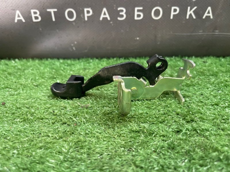 Ручка открывания бензобака Kia Rio 3 HB 2014 HB