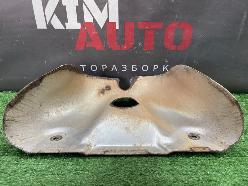 Тепловой экран выпускного коллектора Kia Rio 3 HB 2014 HB