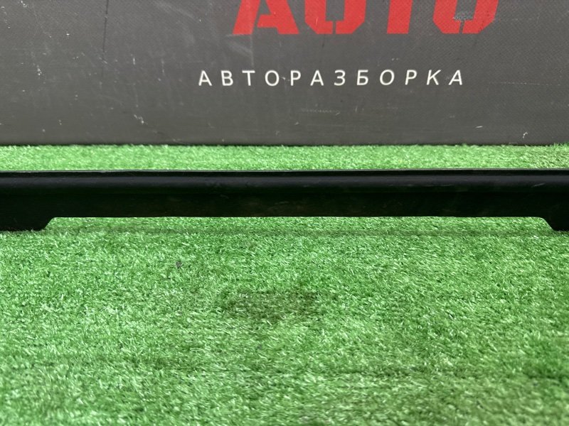 Крепления топливного бака Skoda Octavia 2014 A7