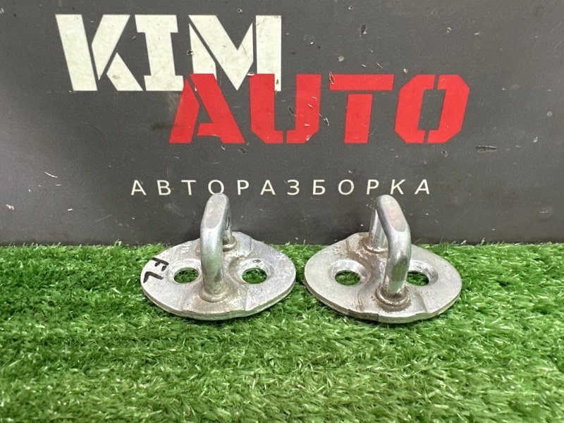 Ответная часть замка двери Kia Ceed 1 2010 ED