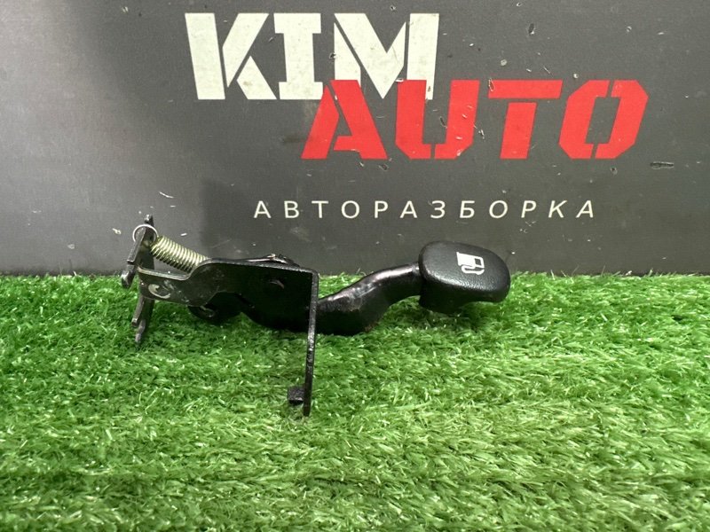Ручка открывания бензобака Kia Ceed 1 2010 ED
