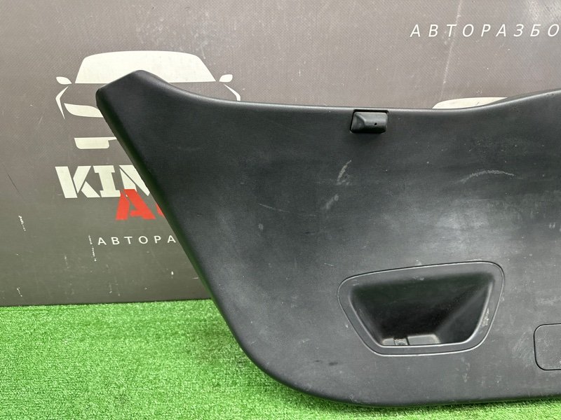 Обшивка крышки багажника Kia Ceed 1 2010 ED