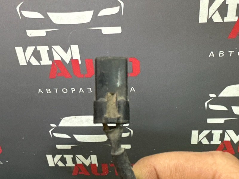 Кулак поворотный со ступицей Kia Ceed 1 2010 ED