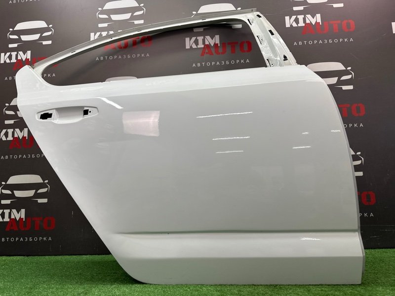 Дверь Skoda Octavia 2018 A7