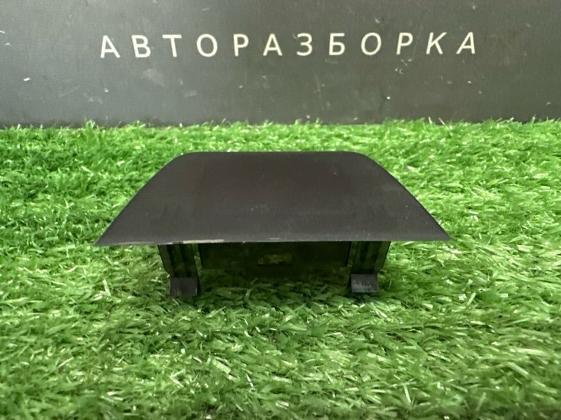 Накладка датчика света. Skoda Octavia 2018 A7