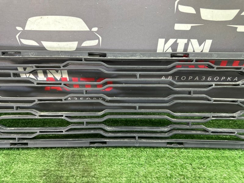 Решетка бампера нижняя Kia Ceed 1 HB 2010 ED
