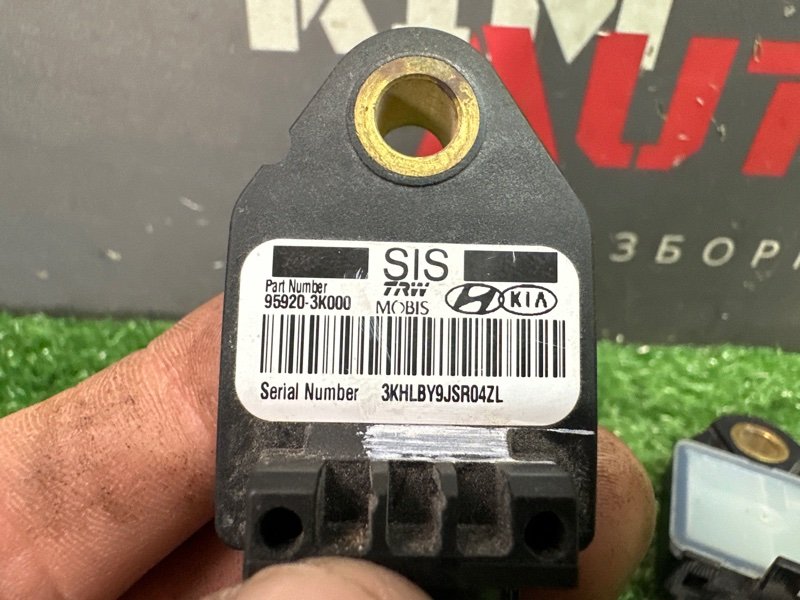 Датчик удара Air Bag Kia Ceed SW 2011 ED