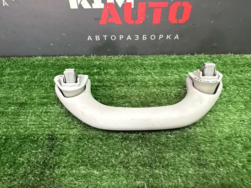 Ручка потолка салона Skoda Octavia 2018 A7