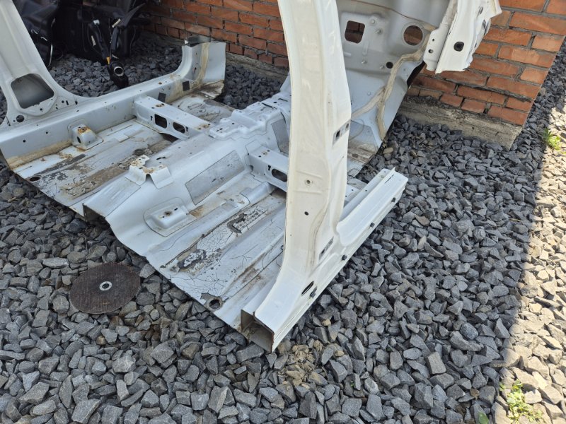 Порог со стойкой Ford Focus 3 2012 MK3