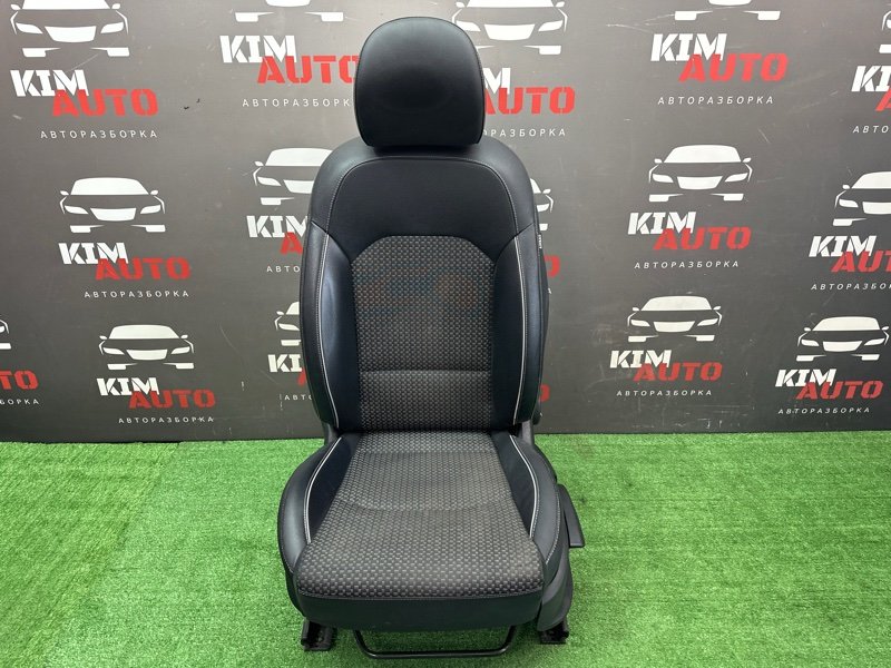 Сиденье с подогревом и подушкой Kia Ceed 3 2018 CD