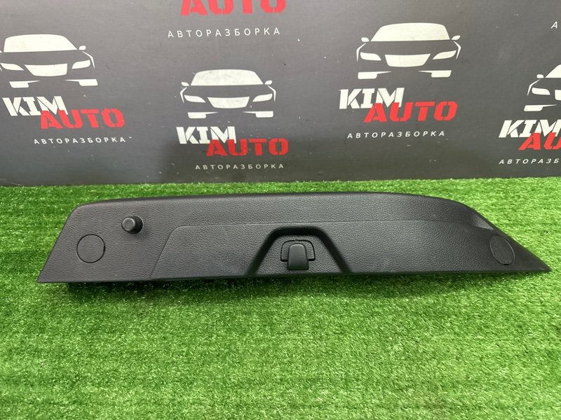 Опора полки багажника Kia Ceed 3 2018 CD