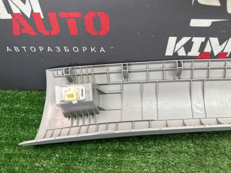Накладка стойки лобового стекла Kia Ceed 3 2018 CD