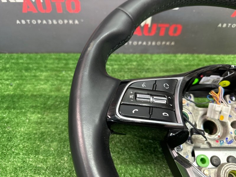 Руль кожаный с кнопками Kia Ceed 3 2018 CD